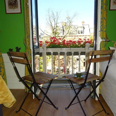 فندق مبيت وإفطار Emma's 3*