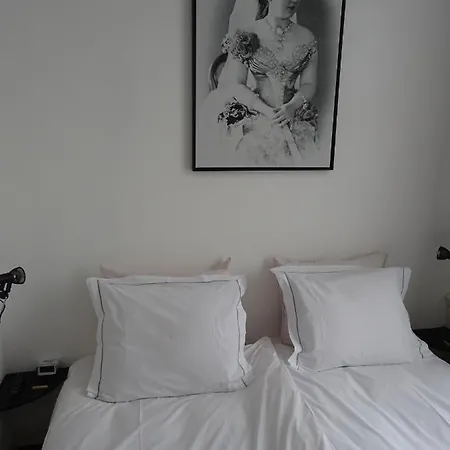Emma's 3* 헤이그